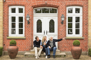 What happens to homeowner loans if you die